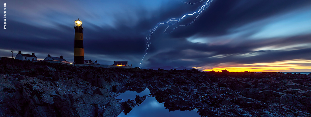 Lighthouses in the storm