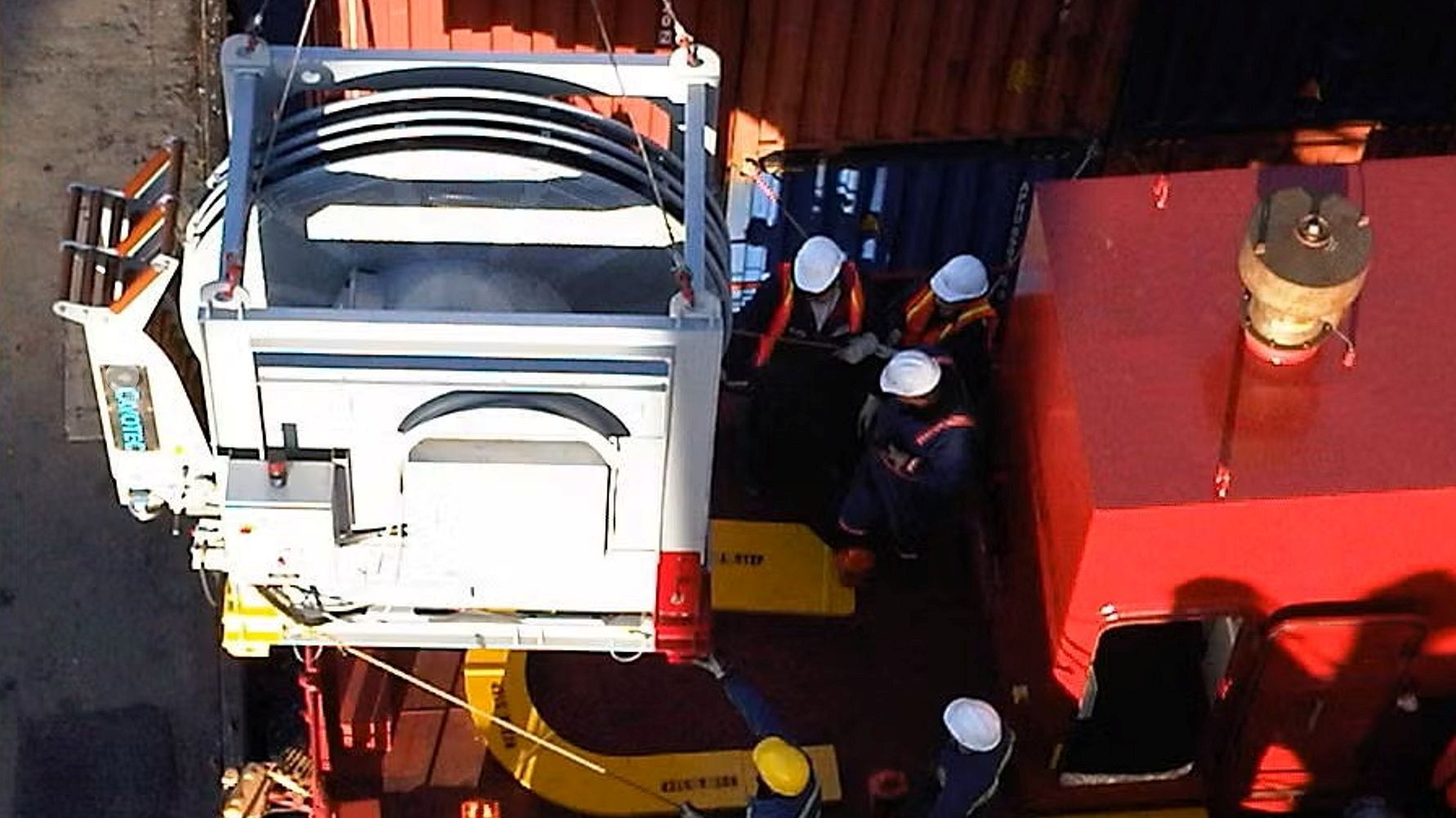 Cavotec signs orders for shore power systems worth €9.35 million