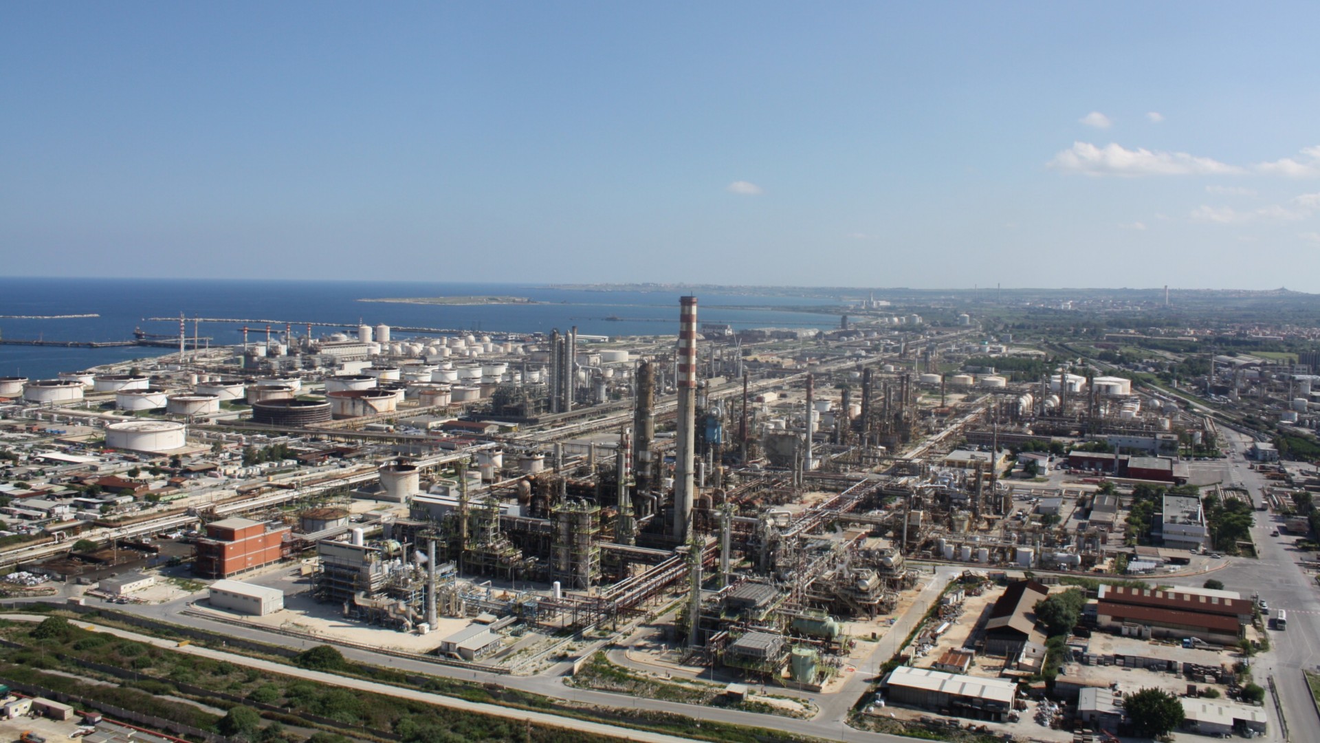 Eni launches authorisation process for new biorefinery in Sicily