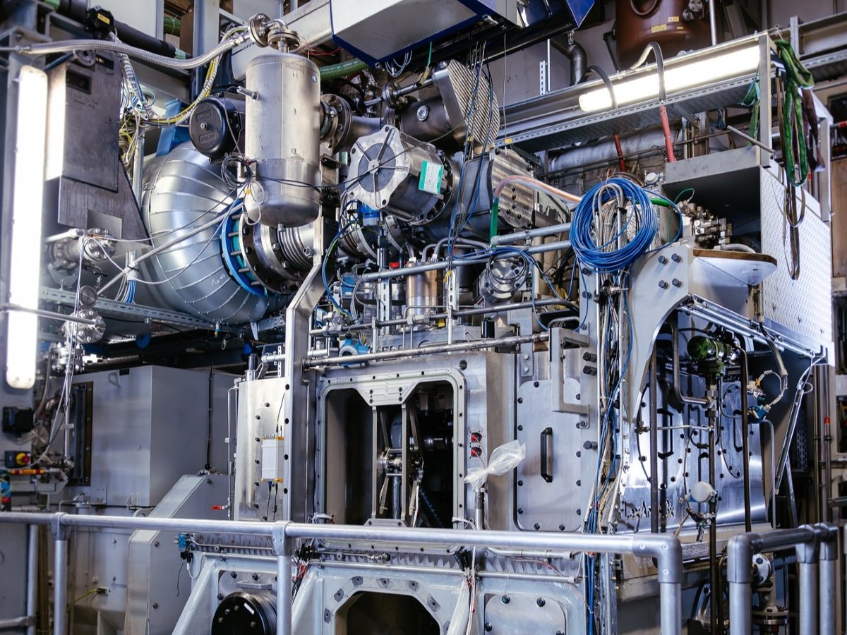 Everllence unveils hydrogen-capable test engine