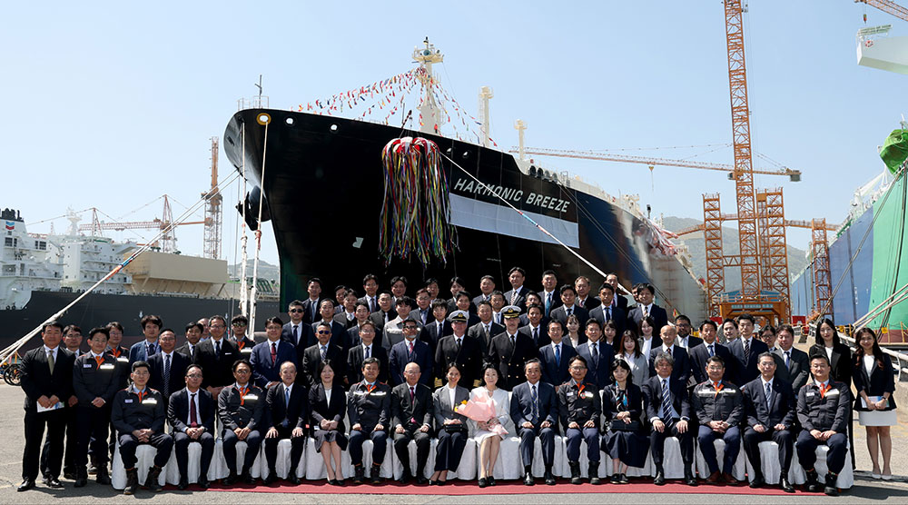 MOL and INPEX ink long-term charter contract for new dual-fuel LNG carrier