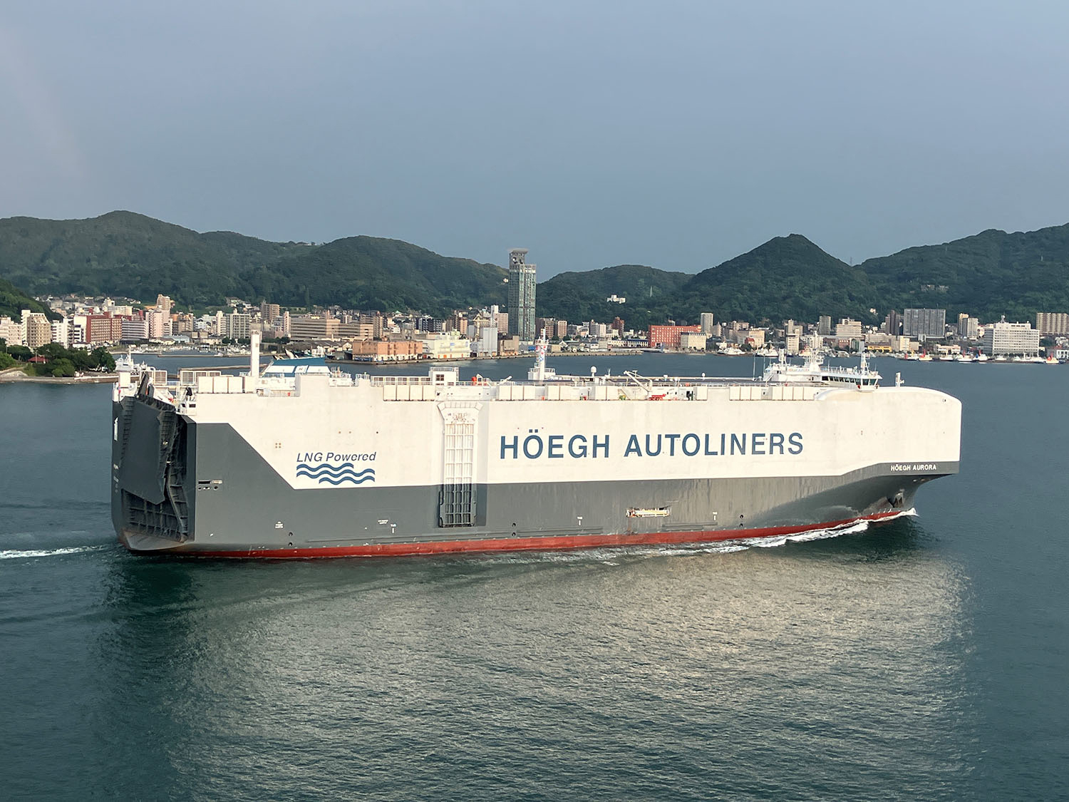 DNV awards Statement of Compliance to Höegh Aurora engine room simulator model