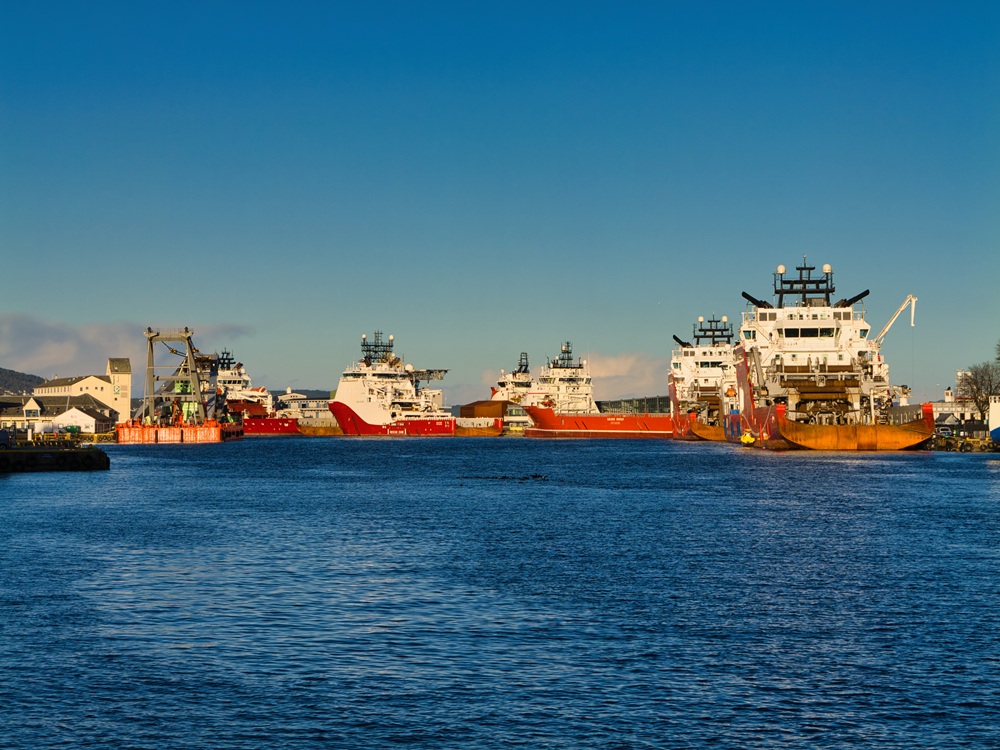 Norwegian government to introduce emission requirements for offshore vessels