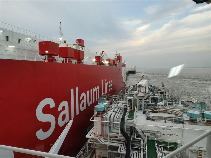 Dan-Bunkering concludes LNG delivery in China for Sallaum Lines PCTC newbuild