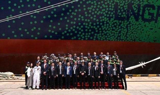 BV classes CMA CGM’s dual-fuel ULCS Notre Dame