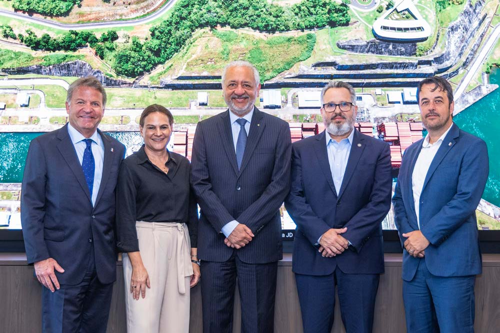 Panama Canal and Port of Houston renew Strategic Cooperation Agreement