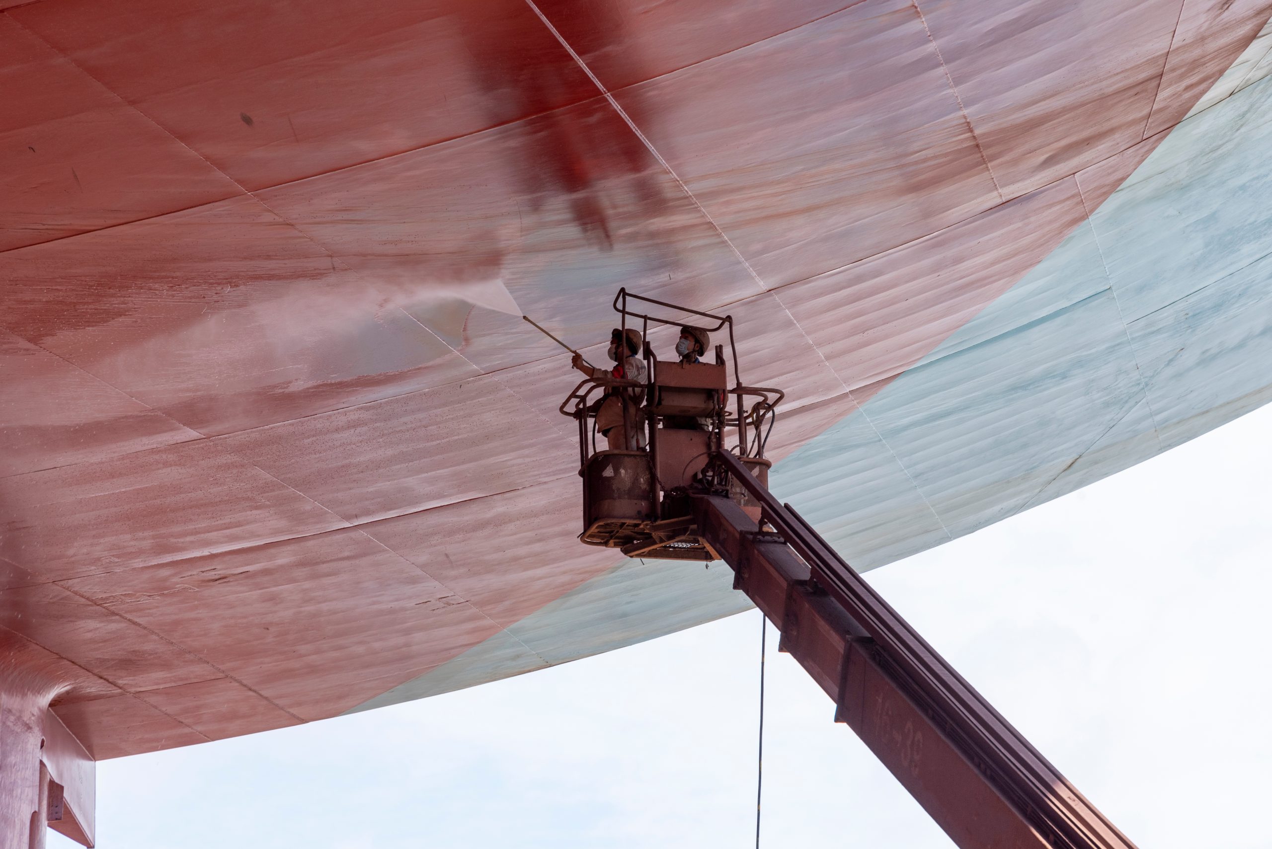 Lloyd’s Register verifies AkzoNobel’s approach to vessel performance analysis under ISO 19030
