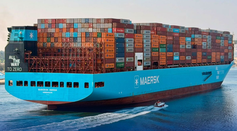 Methanol dual fuel container vessel Bangkok Mærsk transits Suez Canal for the first time