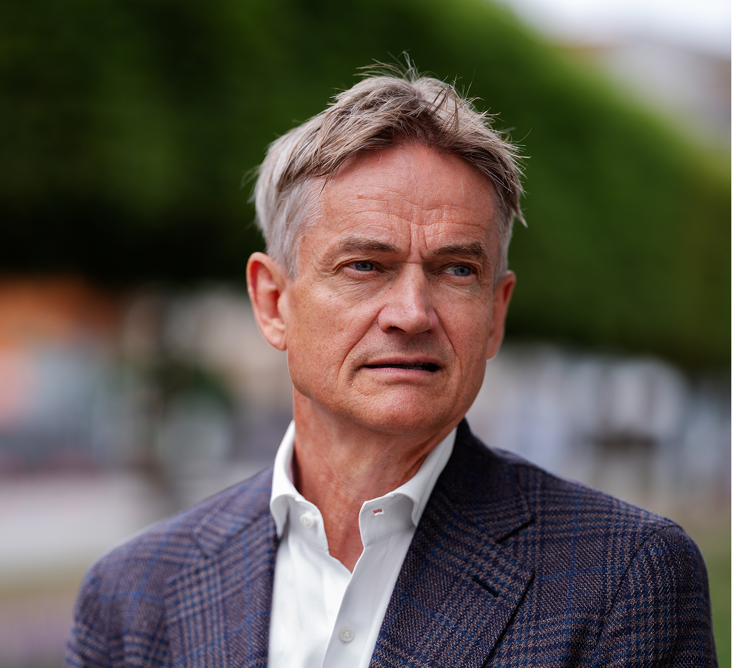 Former DFDS CEO Torben Carlsen joins Ofiniti