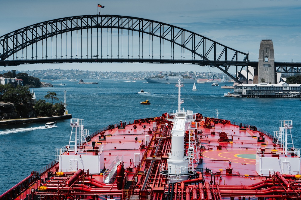 Australian Government releases national maritime emissions reduction plan