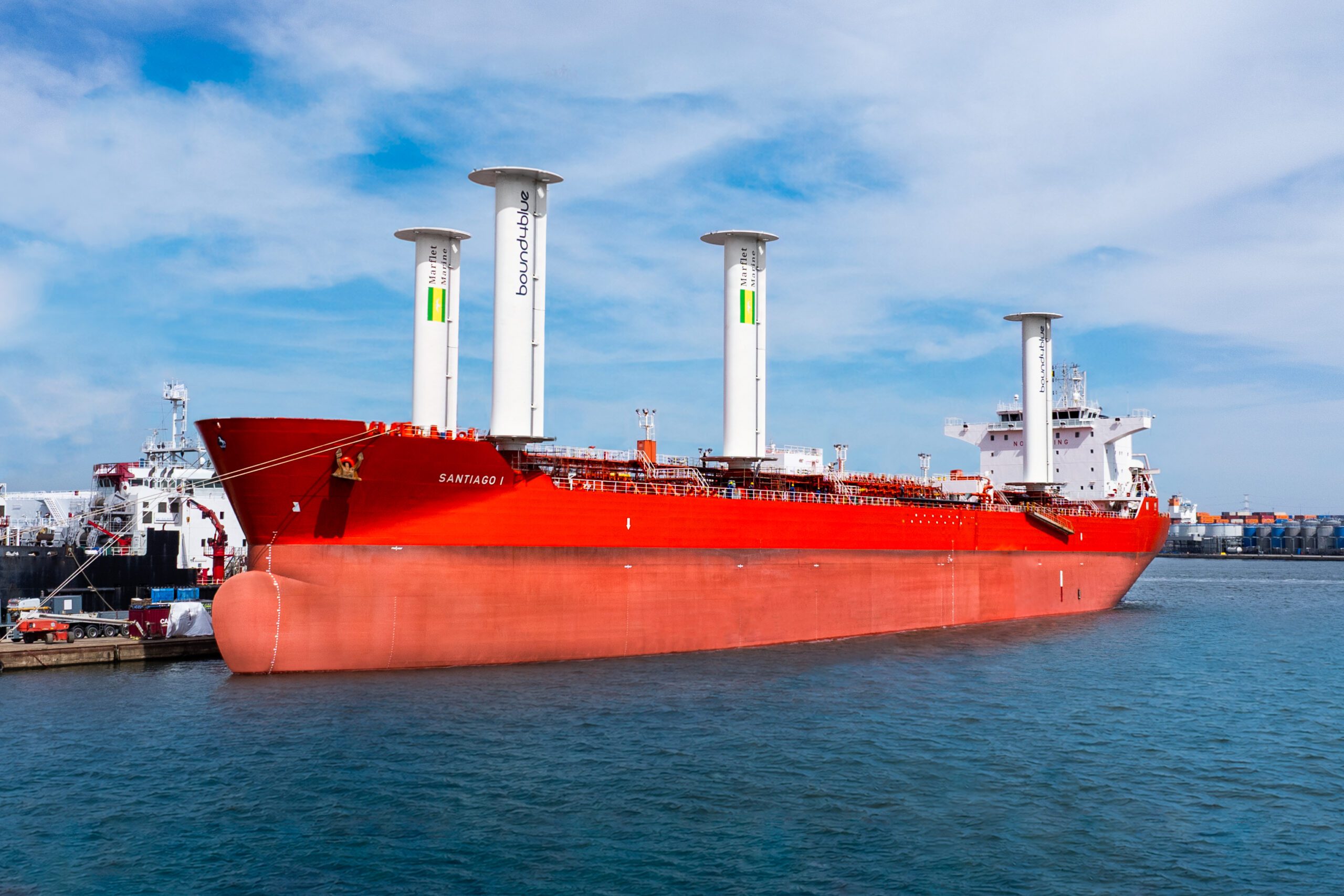 bound4blue wraps up installation of four 22-metre eSAILs onboard Marflet Marine chemical tanker