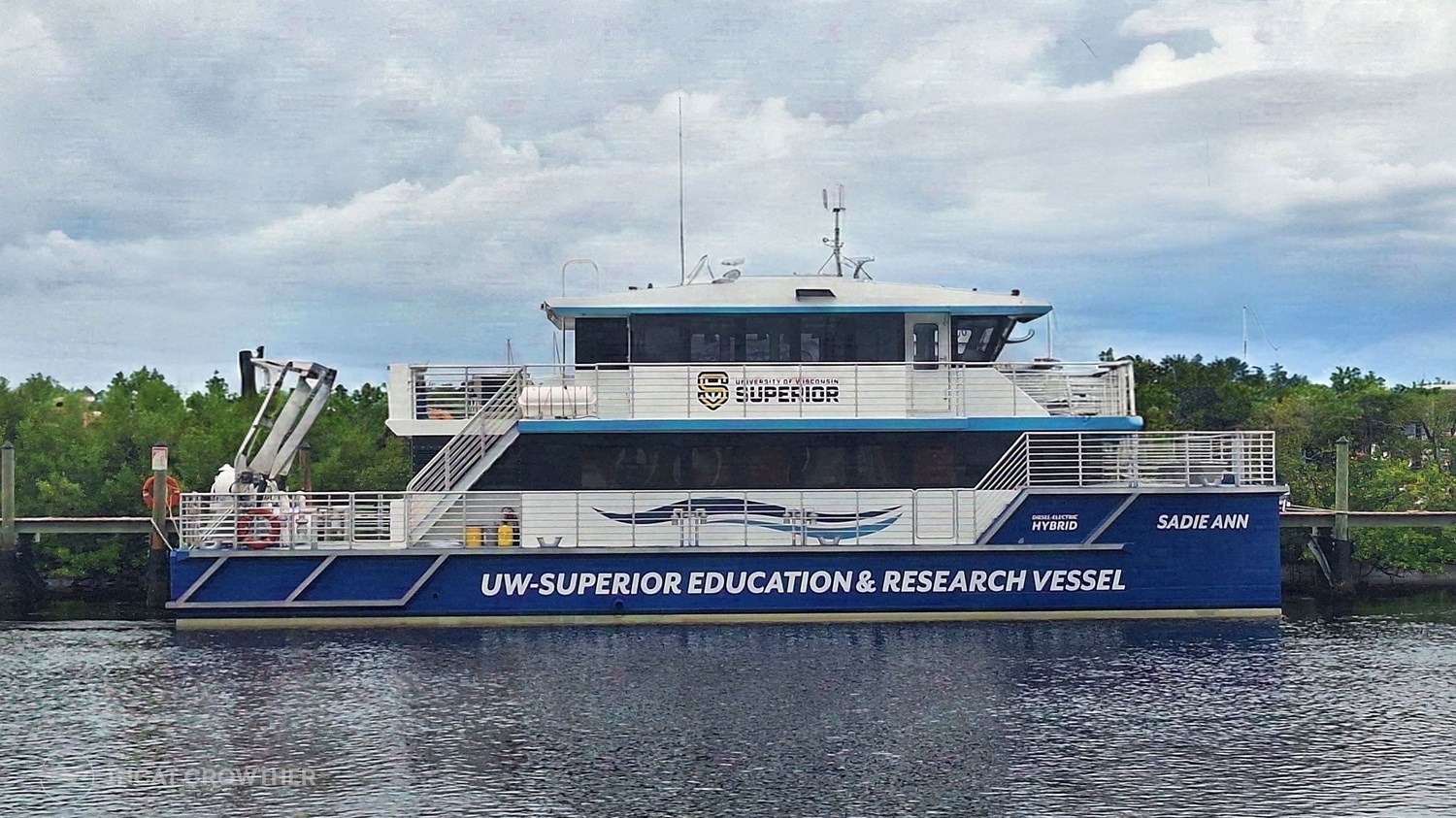 Incat Crowther delivers battery hybrid vessel to Lake Superior Research Institute