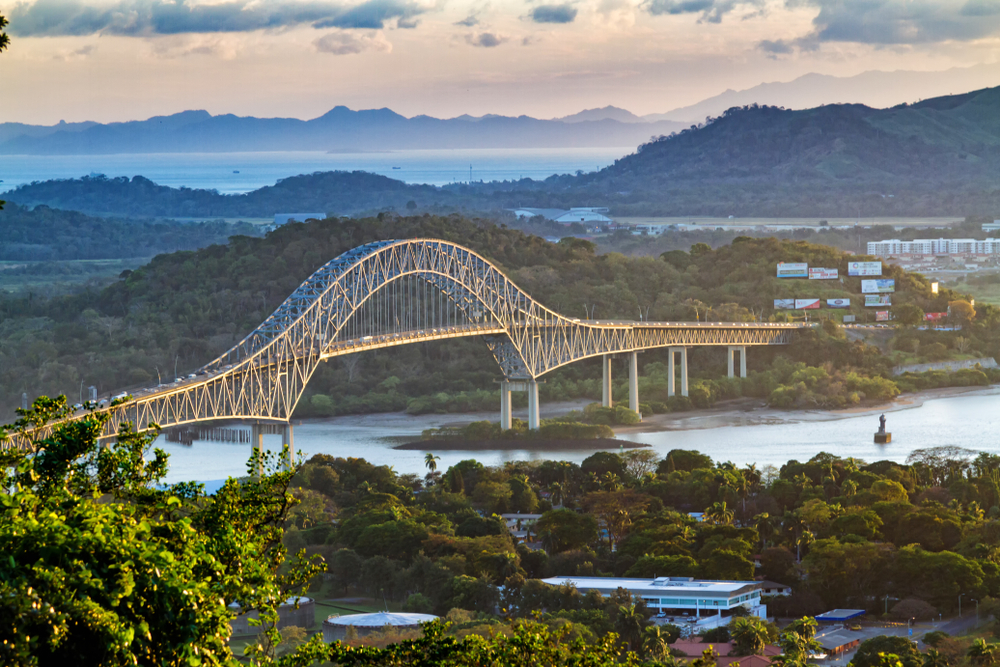 Panama Canal announces increase in draft and daily transits