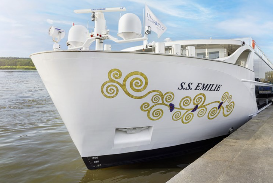 EST-Floattech contracted by Van Tiem Elektro to supply river cruise vessels with battery systems