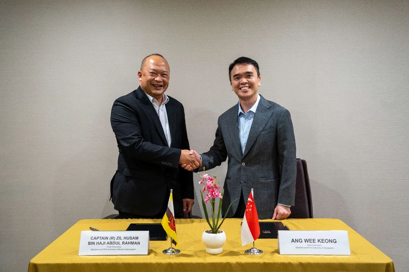 Singapore and Brunei maritime authorities strengthen ties