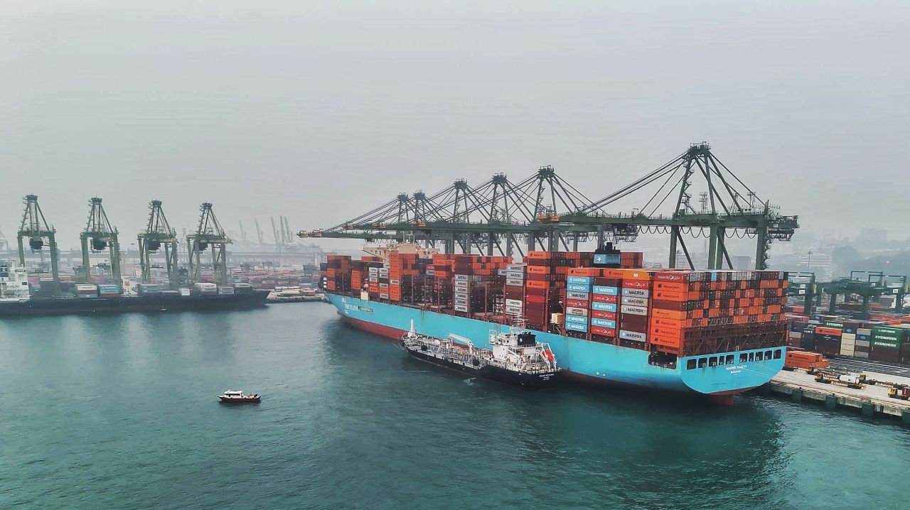 Maersk boxship bunkered with record ethanol stem in Singapore