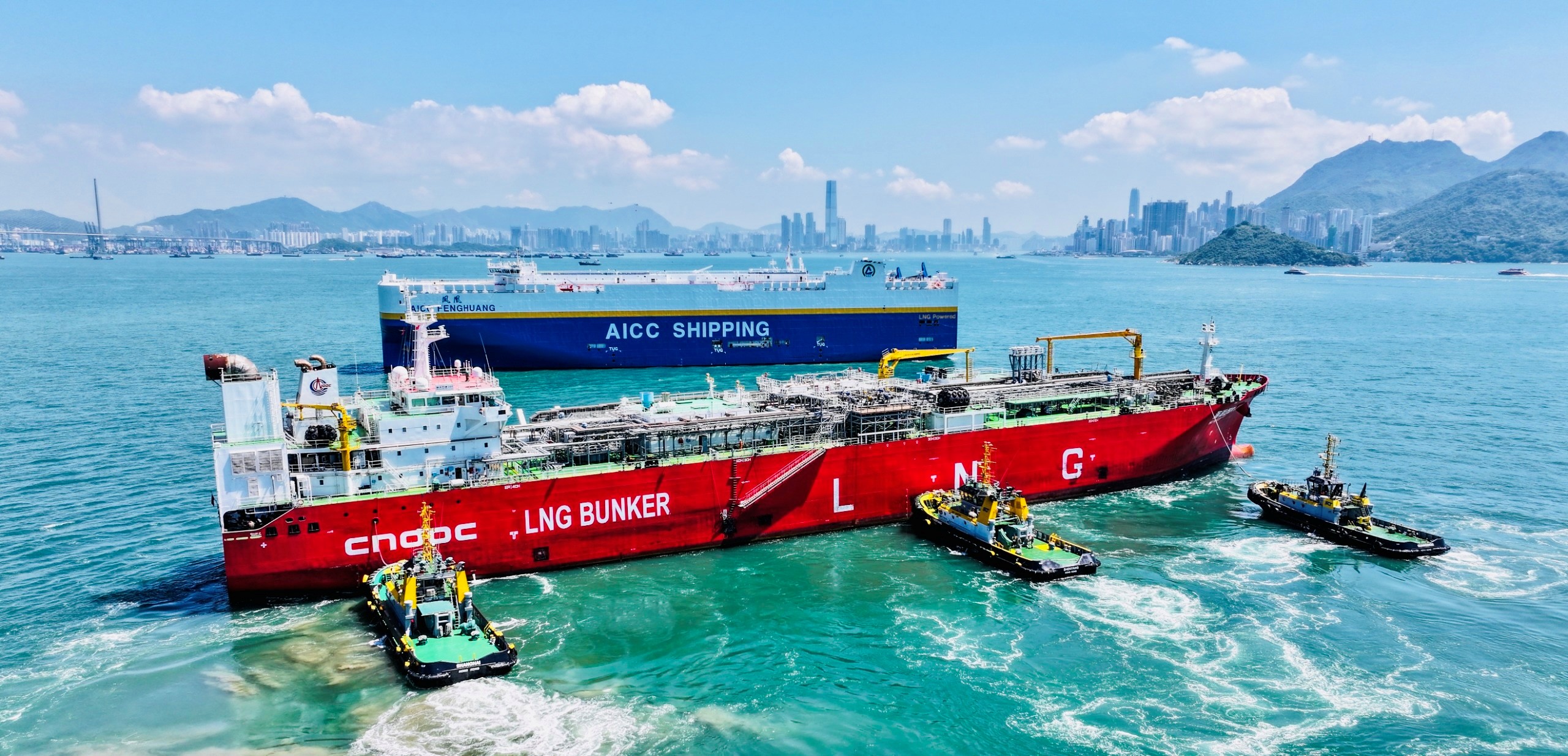 CLPe and CNOOC complete Hong Kong’s first STS LNG bunkering for PCTC