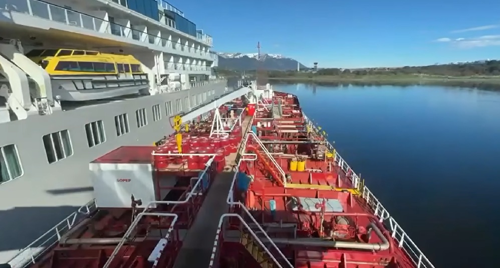COPEC Marine marking start of Arctic cruise season with Puerto Williams delivery